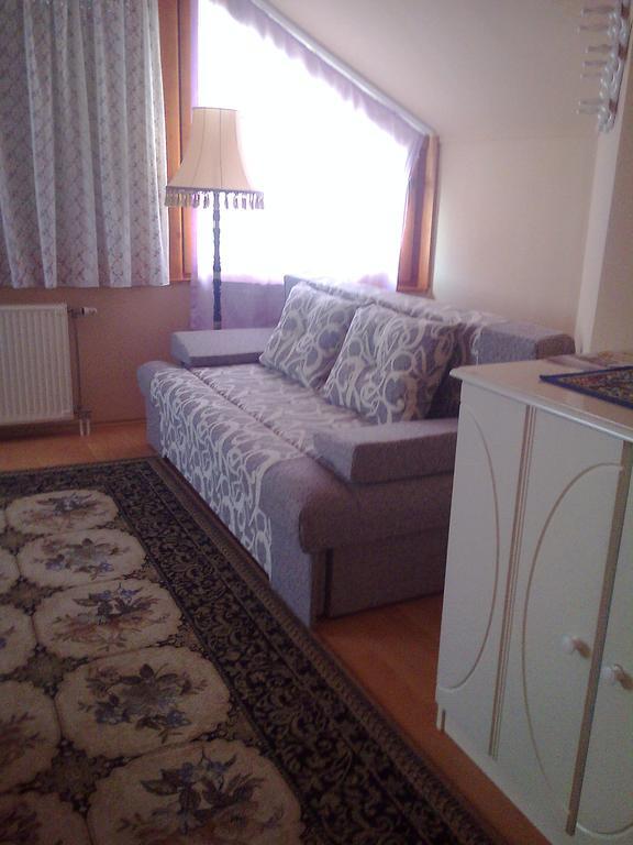 Marina-Buek Apartmanhaz Kamer foto